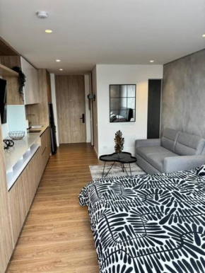 Petit Loft 204B